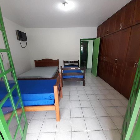 Flor Casa 2 Dorms Com Ar, Churrasqueira, Cond Fech, Piscina Villa Sao Sebastiao  Værelse billede